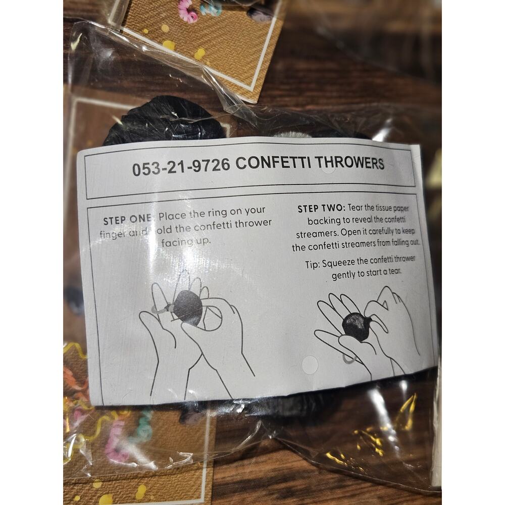 Spritz Confetti Thrower Rings - Picture 8 of 9